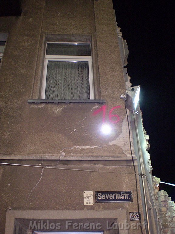 09.03.09 - Einsturz Stadtarchiv Messpunkt (27).jpg